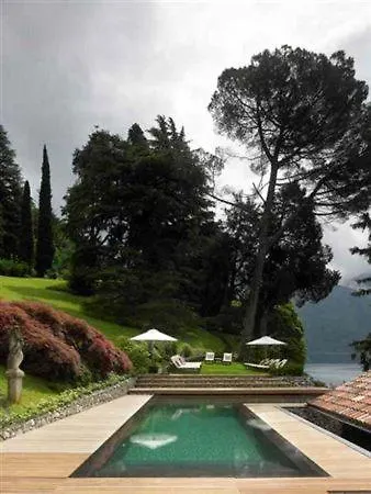 Sleeps 16 Pool Air Con Villa Lenno